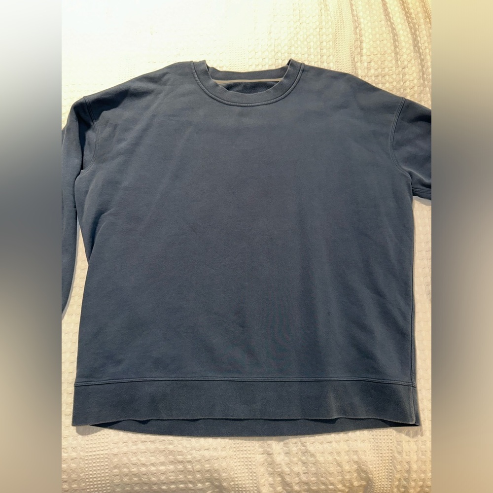 Lululemon Perfectly Oversized Crew Pullover. Size 12. Lake Blue - Picture 2 of 7
